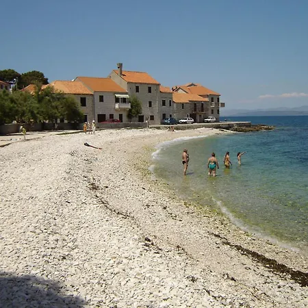 Lägenhet Piv Sutivan